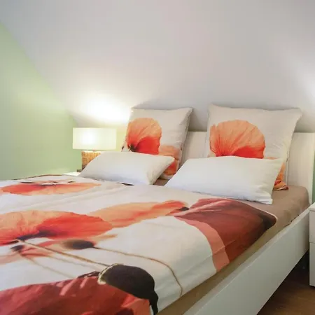 Reetdachhaus Kiek In' Wald * Garz (Usedom)